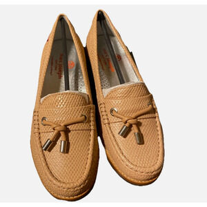 Shoes Marc Joseph JACKSON ST LOAFER with TIE Beige SIZE 5.5